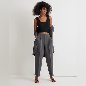 Madewell Pleated Tapered Leg Pants in Easygoing Crepe Grey Sz 14 NWT